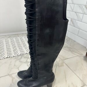 Black Knee-High Lace-Up Women's Boots